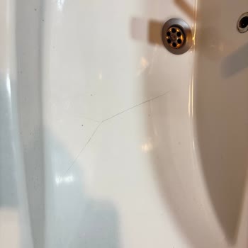 Creavit Entegre Lavabomda Üretim Kaynaklı Çatlak