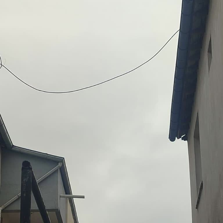 Altyapı Yenilenmediği Nedeniyle TV Ve İnternet Hizmeti Kesintili