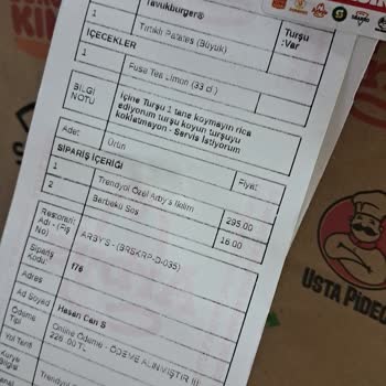 Arby's Şubesinde Marul Sapı Kullanımı Ve Cevapsız Müşteri Hizmeti