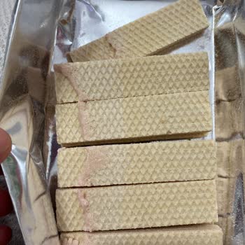 Eti Çilekli Hoşbeş Paketi Eksik Gofret Çıktı