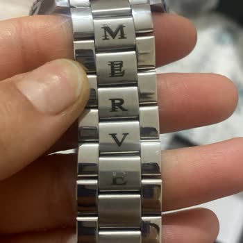 Kişiye Özel Saatte Göz Baskısı Ve İsim Yazısı Eksik, Çerçeve Çizik Ve Firma Yanıt Vermiyor