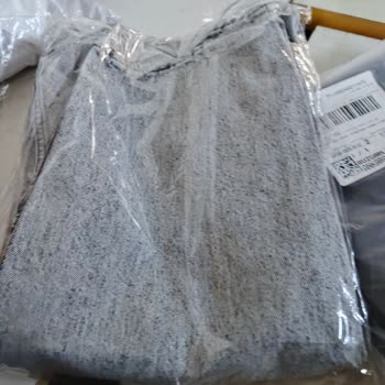 Yanlış Model Ve Büyük Beden Gönderilen Pantolonlar İçin İade Ve Değişim Talebi