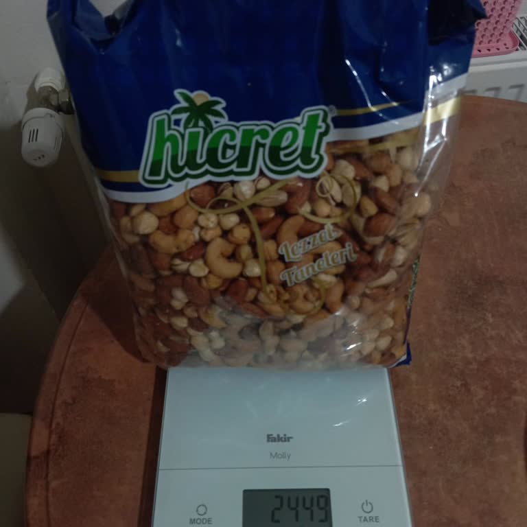 Hicret Kuruyemiş Eksik 50 Gram Kuruyemiş Gönderimi Ve Cevapsız Müşteri Desteği
