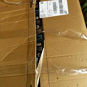 Açılmış Koli Ve Güvensiz Teslimat: Bebek Maması İçin Amazon Ve Kolay Gelsin'den Çözüm İsteği