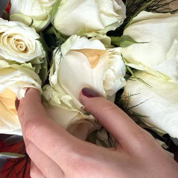 İki Kez Üst Üste Bayat Çiçek Gönderimi Güvenimizi Sarsıyor