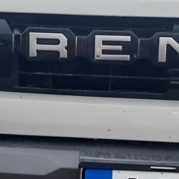 Eksik Ön Panjur Ve Servis İlgisizliği Aracımda Güvenlik Sorunu