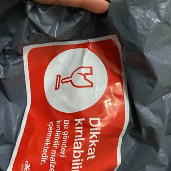 Aras Kargo’da Kırılacak Etiketli Fincan Hasarlı Teslim Edildi