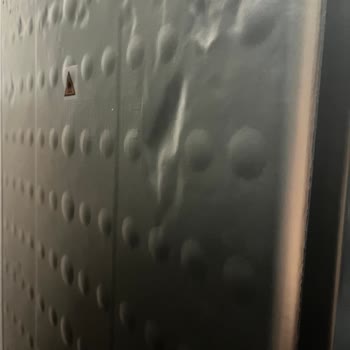 Arçelik Buzdolabımda Hasarlı Teslimat Ve Yetersiz Servis Desteği