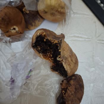 Demirci Migros Mağazasından Aldığım İncir Paketi Küflenmiş