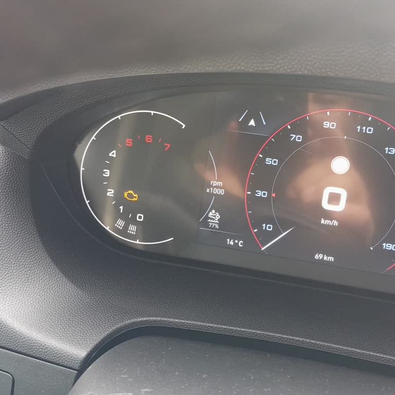 Sıfır Kilometrede Motor Uyarısı Ve 20 Gün Kullanılamama Sorunu