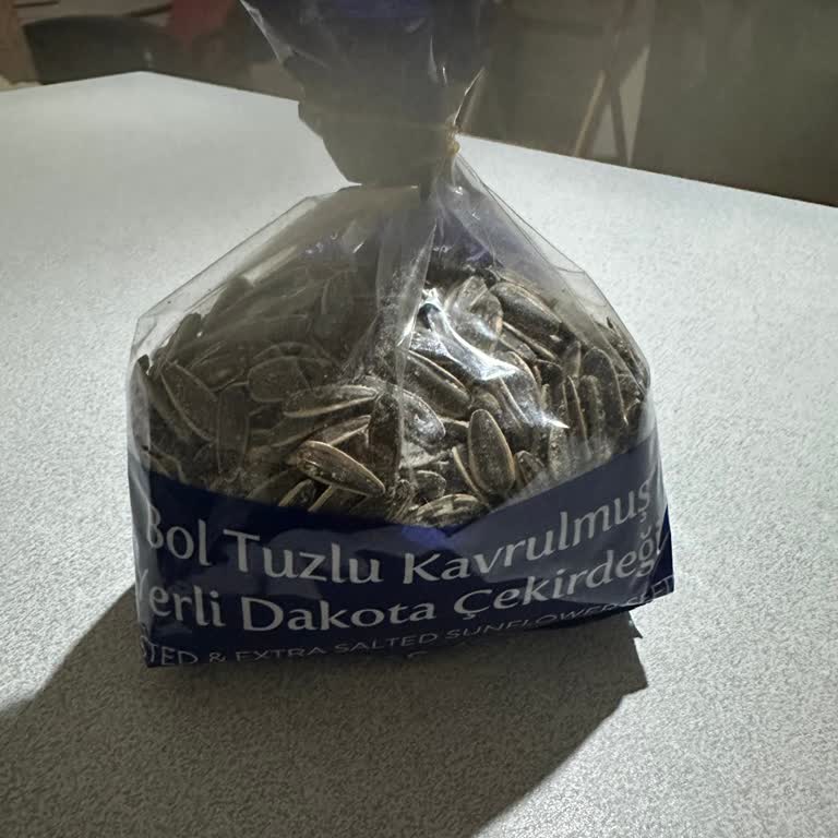 Simbat Tuzlu Çekirdeğinin Zehir Gibi Acı Tadı Sağlık Endişesi Ve Para Kaybı