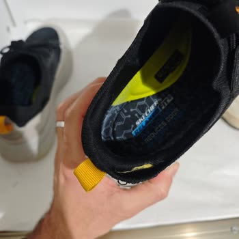 Skechers Ayakkabısında Dikiş Açılması Ve Reddedilen Değişim Talebi