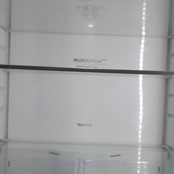 Garanti Kapsamındaki Buzdolabım Üst Bölüm Soğutmuyor, Yetkili Servis Cevapsız