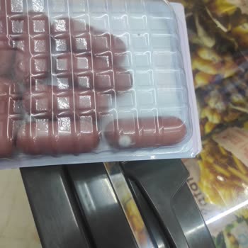 BİM Şubesinde Küflenmiş Sosis Satışının İnsan Sağlığına Tehlikesi