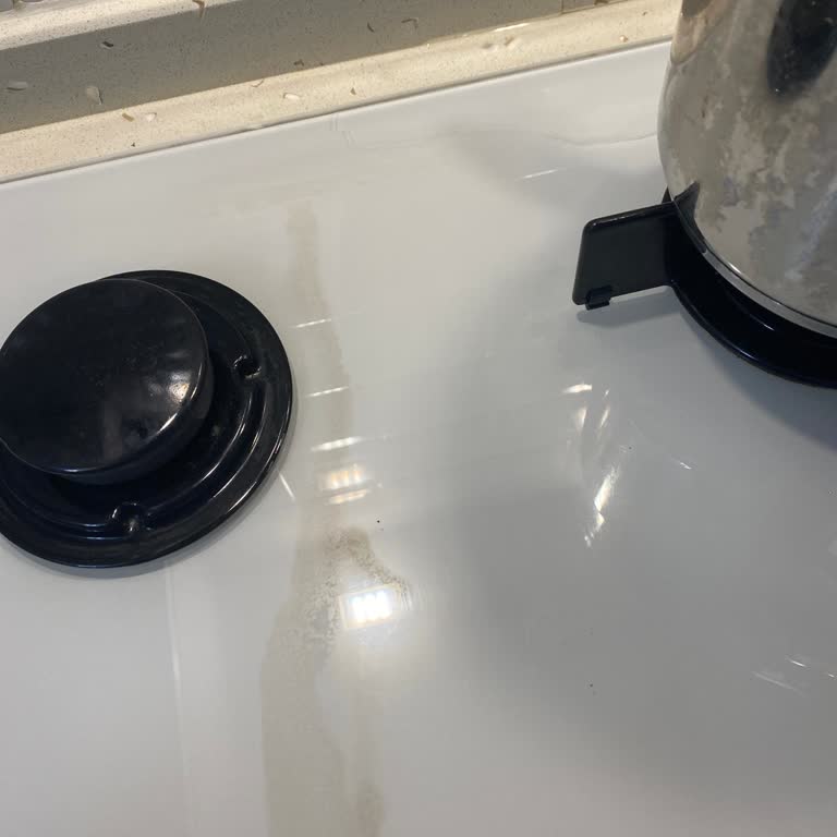 Garanti Kapsamında Cam Ocak Sararma Ve Düğme Bozuklukları İçin Ücretsiz Değişim