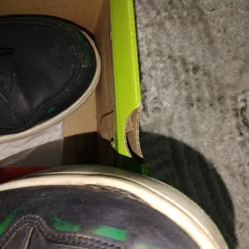 FLO Botlarında Kısa Sürede Oluşan Deformasyon Ve Yırtılmalar İçin İade Talebi