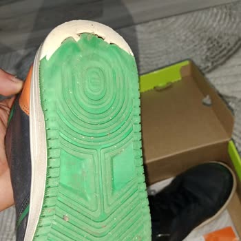 FLO Botlarında Kısa Sürede Oluşan Deformasyon Ve Yırtılmalar İçin İade Talebi