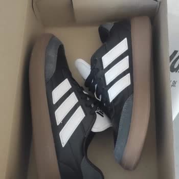 Deforme Adidas Ayakkabı İade Reddedildi Trendyol Ve Satıcı Cevapsız