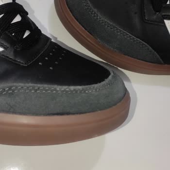 Deforme Adidas Ayakkabı İade Reddedildi Trendyol Ve Satıcı Cevapsız