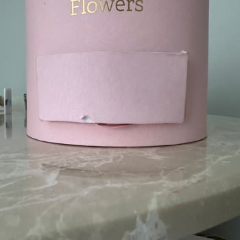 Lilyana Flowers Ürün Hasarlı Şekilde Teslim Edildi