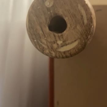 Sallanan Masanın Teşhir Ürünü Olduğu Ve Tam İade Talebi