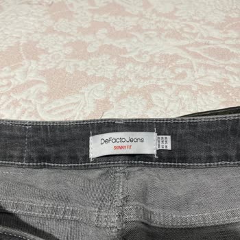 DeFacto Jean Pantolonunda Dikiş Hatası Ve Süre Aşımı Nedeniyle İade Reddi