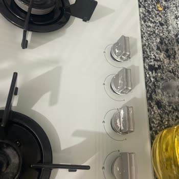 Beko Ankastre Ocak Düğmelerinin Boyası 6 Ayda Dökülüyor, Garanti Kapsamında Değişim Talebi