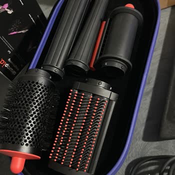 Teknosa'da Kullanılmış Ve Hasarlı Dyson Airwrap Ürünün Yeni Gibi Satılması