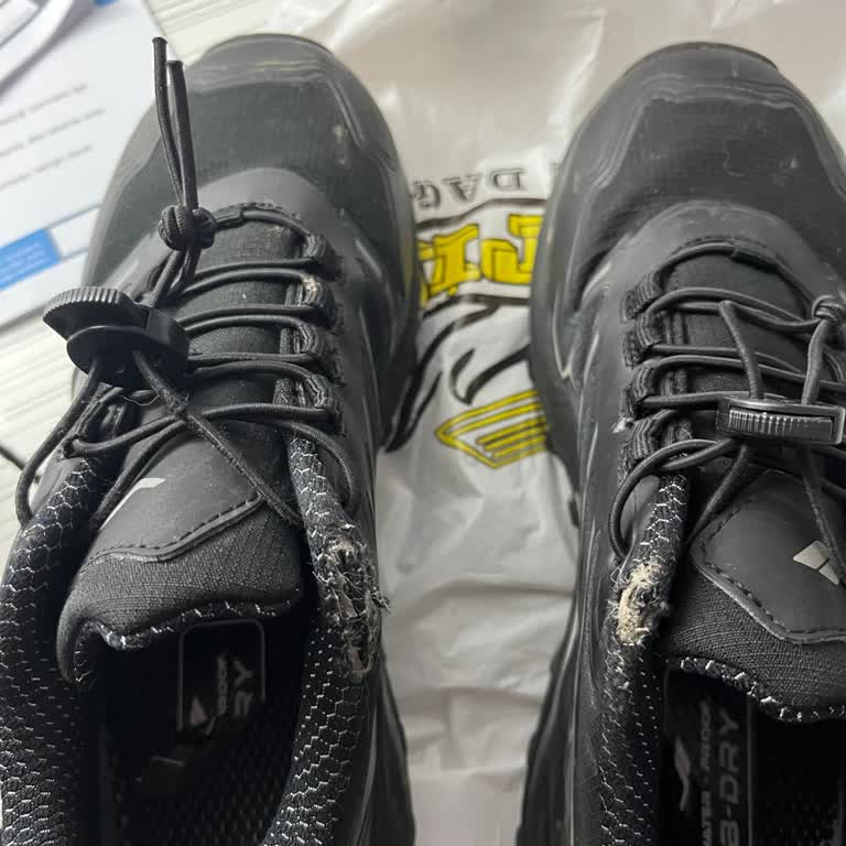 Ayakkabının Bileğinde 1 Ay İçinde Yırtılması, Üretim Hatası Olarak Değerlendirilmesi Talebi