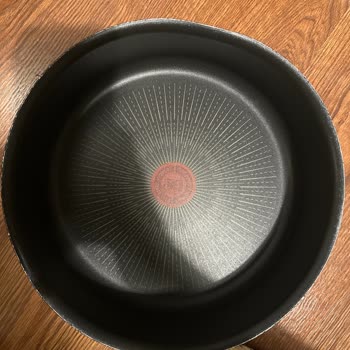 Tefal Tencere Setinin Tabanı Yamulmuş Ve Kapakları Kapanmıyor, Değişim Talebi