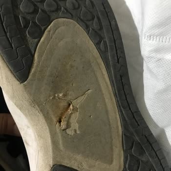 Puma Skyrocket Lite Ayakkabısının Kısa Sürede Yırtılması Ve Garanti Reddi