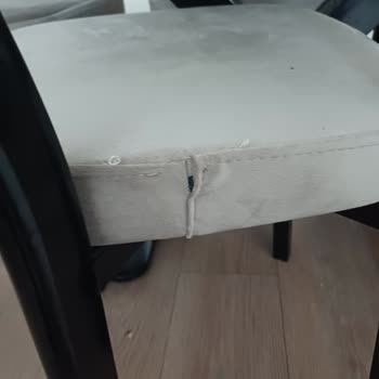 By Erkurt Home Neredeyse Tüm Ürünler Defolu Ve Hasarlı Çıktı