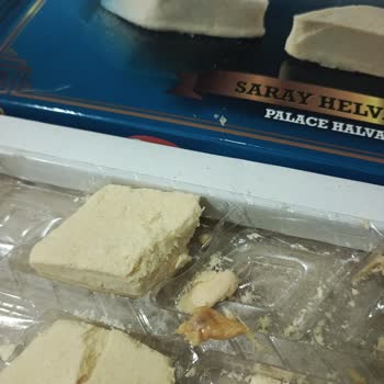 Ogaş Helvayı Yerken Bir Anda Ağzıma Sert Bir Şey Geldi