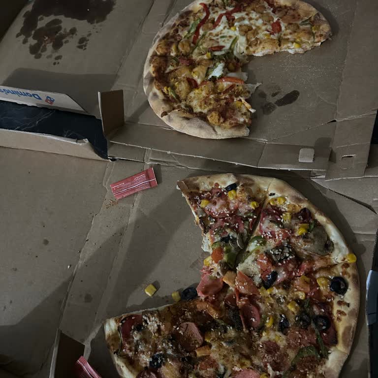 Yanlış Pizza Ve Gecikme: Ücret İadesi Talebi