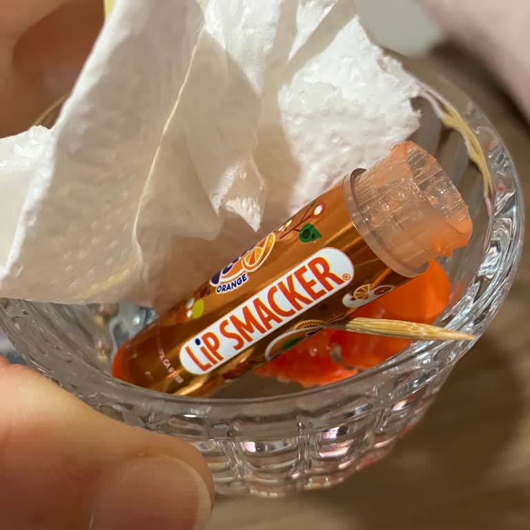 Fanta Aromalı Lip Balm Mekanizması Bozuk, Yenisi İsteniyor