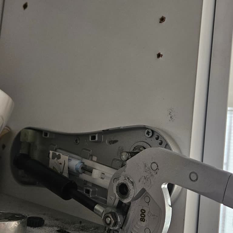 Samet A.Ş Duolift Kalkar Kapak Mekanizmasında Yaşanan Sorun!