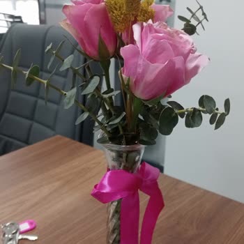 Aliağa Şubesinden Tekrarlanan Kusurlu Çiçek Teslimatı Ve Geri Ödeme Talebi