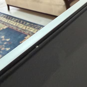 Beko Televizyonumda Servis Çıtasını Çizdi Ve Ekranda Leke Bıraktı, Değişim Talebi