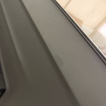 Beko Televizyonumda Servis Çıtasını Çizdi Ve Ekranda Leke Bıraktı, Değişim Talebi