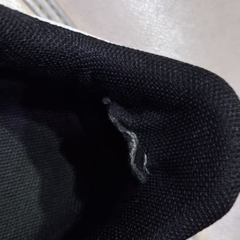 FLO Mağazasında Lumberjack Ayakkabısının Hızlı Yırtılması Ve Şirketin Sorumluluk Reddi