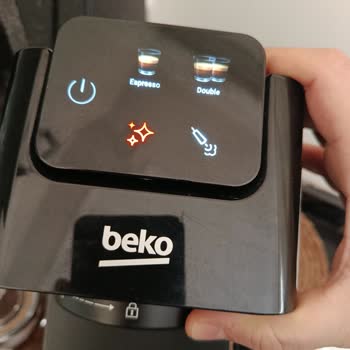 Beko Cep-5302 Espresso Makinesinde Temizlik Tuşu Arızası Ve Yetersiz Servis