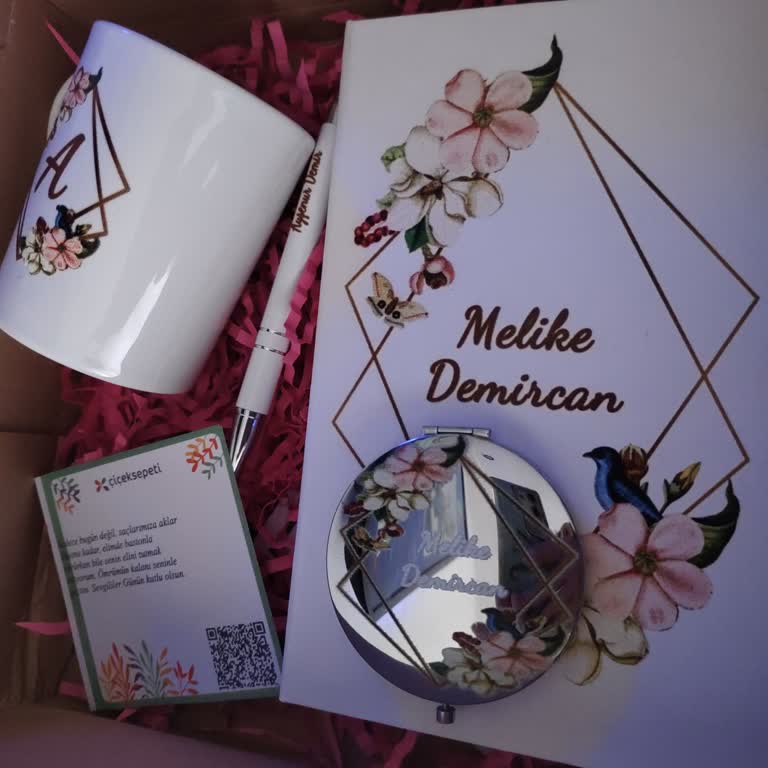 Kişiye Özel Hediyede Yanlış İsim, Müşteri Hizmetinden Cevap Yok