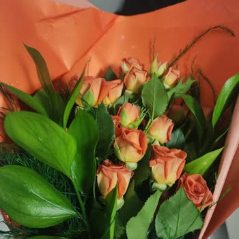 Sevgililer Günü Çiçek Siparişinde Yağışlı Ve Yanlış Aranjman Teslimatı