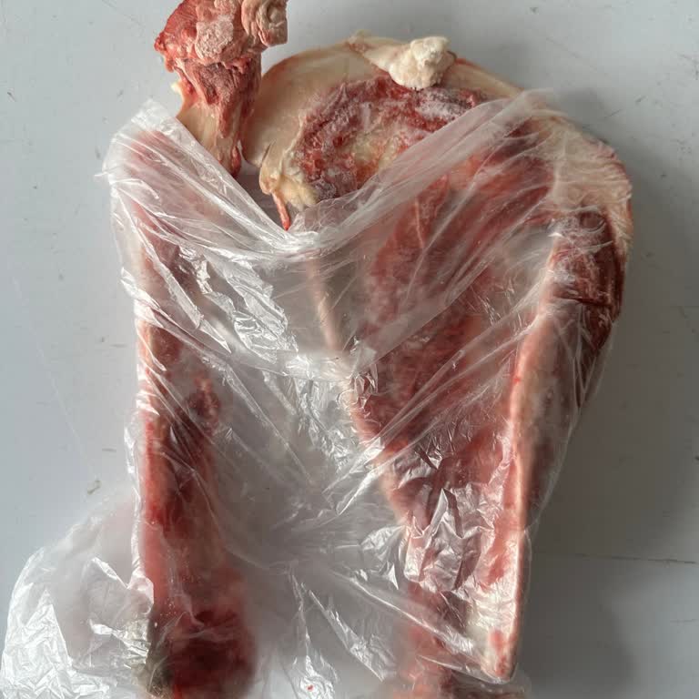 Bozulmuş Kıyma Ve Yanlış Parçalı Kuzu Eti İçin Değişim Ve Tazminat Talebi