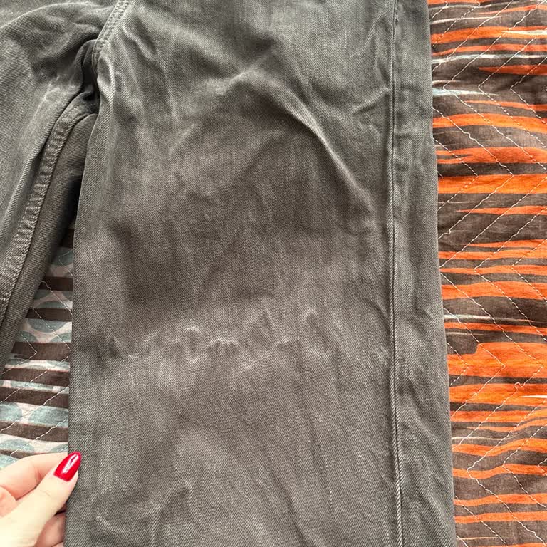 Zara Jeans Pantolonunun İlk Yıkamada Renk Geçmesi Ve İade Talebi