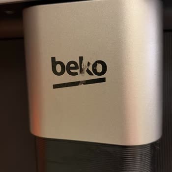 Beko Espresso Makinesinde Logo Boyası Bir Ay İçinde Dökülüyor, Garanti Reddedildi