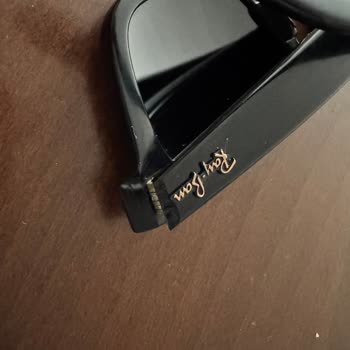 Garanti Kapsamındaki Rayban Gözlüğüm Kullanıcı Hatası İddiasıyla Geri Gönderildi