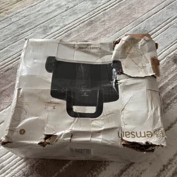 MNG Kargo’nun Asansör Teslimatı Ve Hasarlı Paket Şikayeti