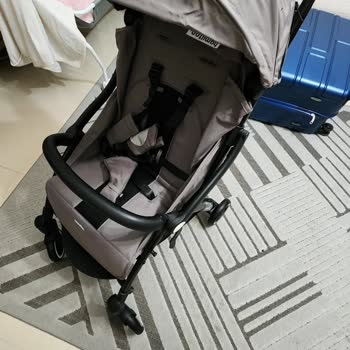 Amazon Yanlış Model Ve Renk Gönderilen Kullanılmış Bebek Arabası İçin Acil Telafi Talebi