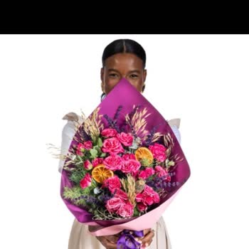 Görünenden Farklı Ve Kalitesiz Çiçek Siparişi, Ücret İadesi Talebi